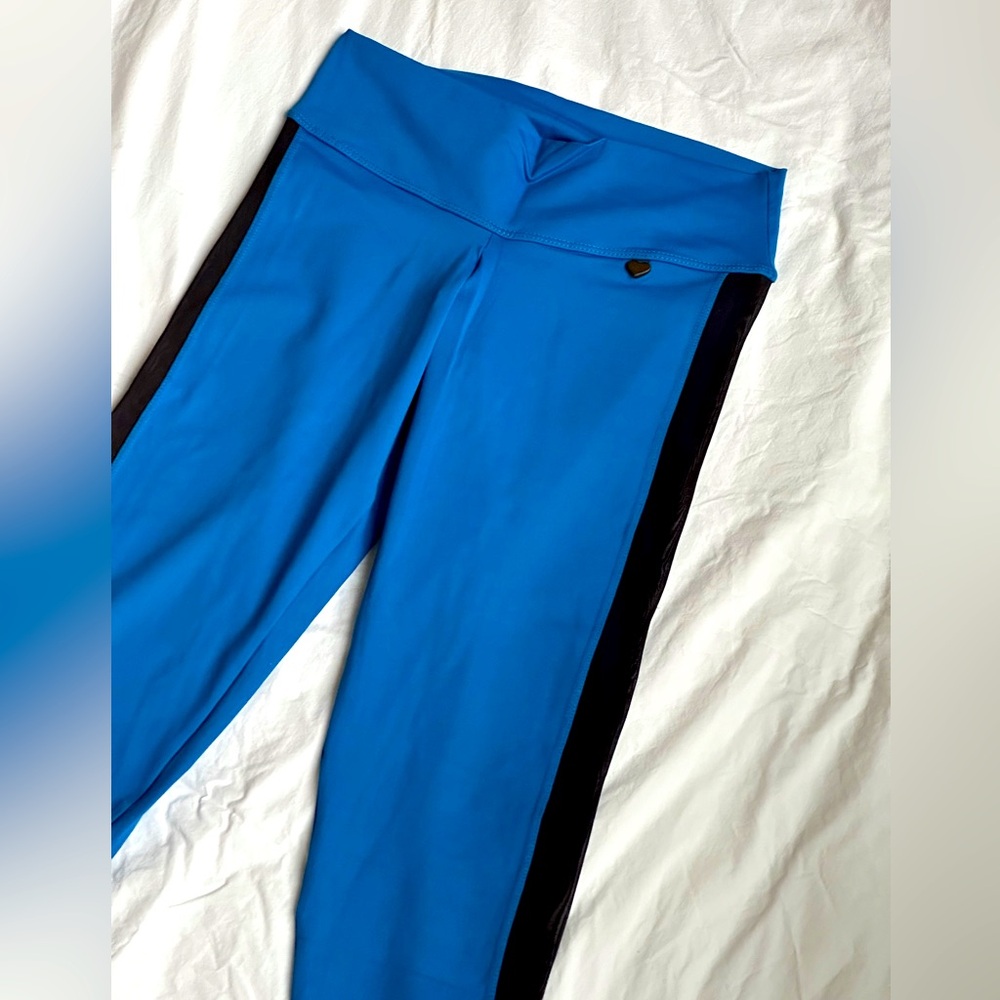 Fit Mama women’s leggings size M mesh pinstripe